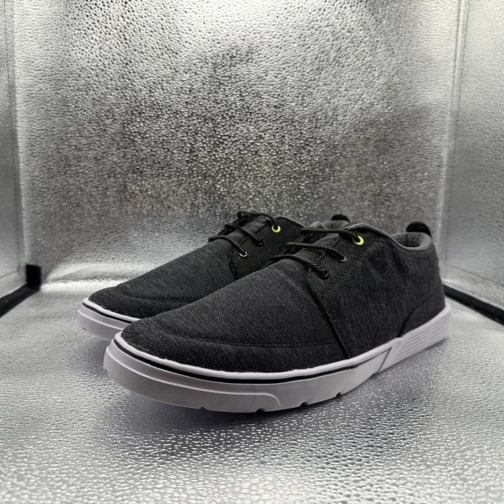 Size 11 Under Armour Street Encounter II Shoes Mens Gray  1266209-001